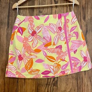 LILLY PULLITZER SKORT SIZE 12